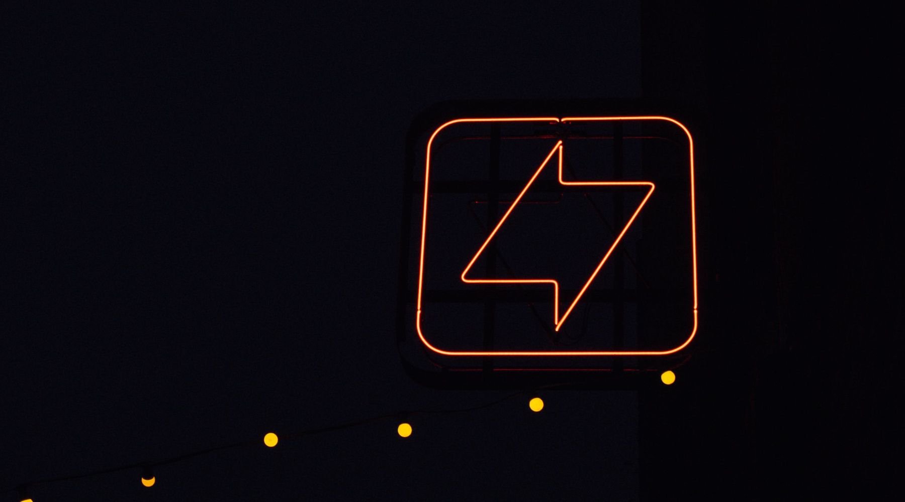 Brisbane's Home Glow: Neon Signs Transforming Residential Spaces