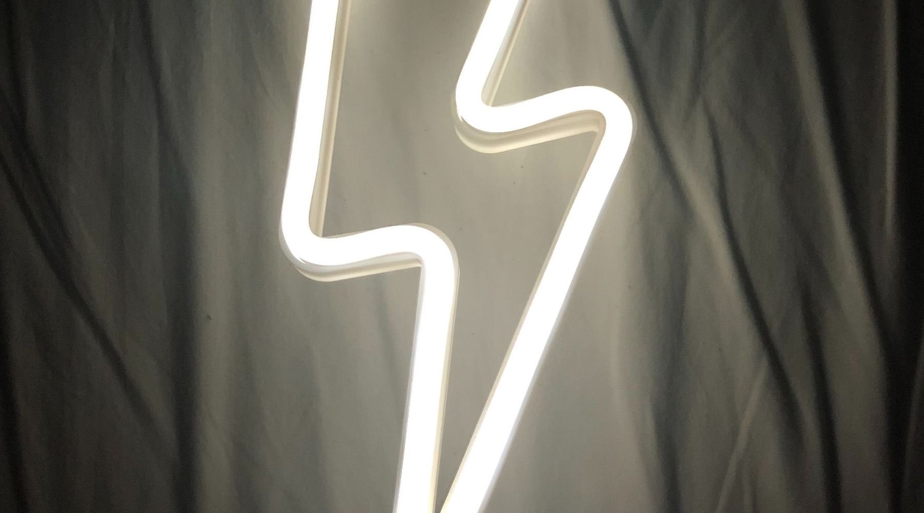 LED Neon Signs vs. Backlit Signs: Which is More Cost-Effective?