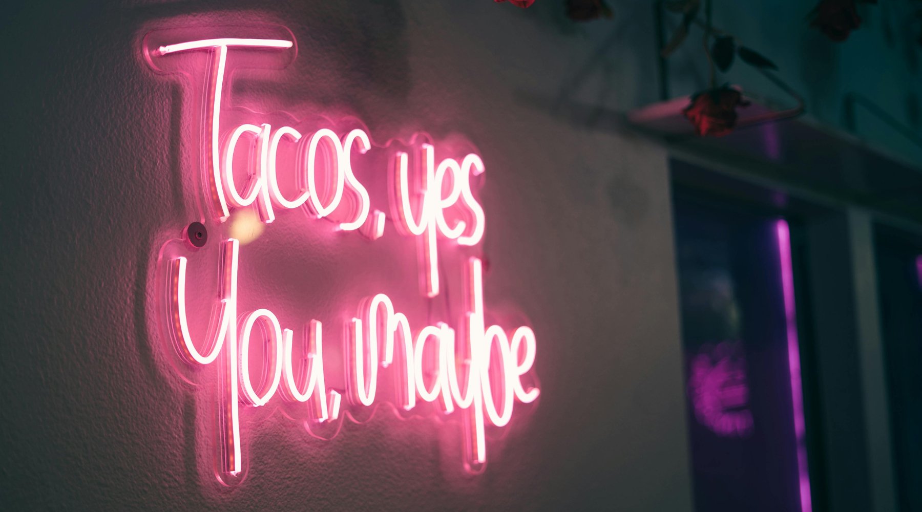 The Psychology of Color in Neon Signage for Events
